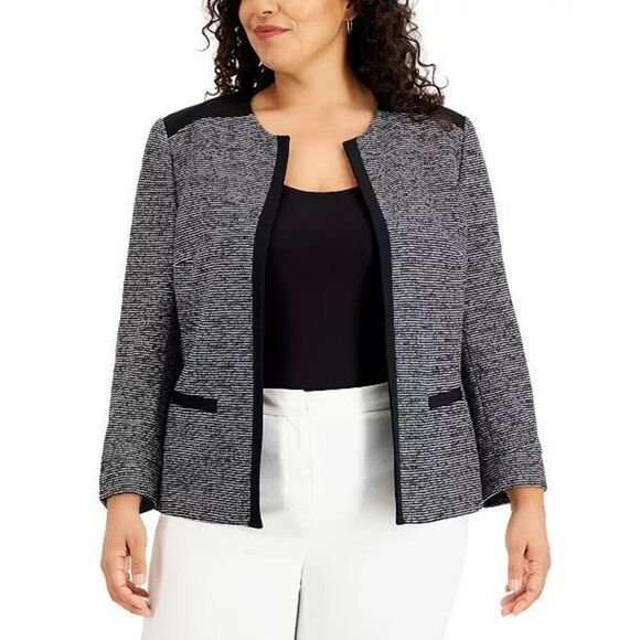 Kasper Tweed Collarless Jacket - Size 12P - Picture 2 of 10